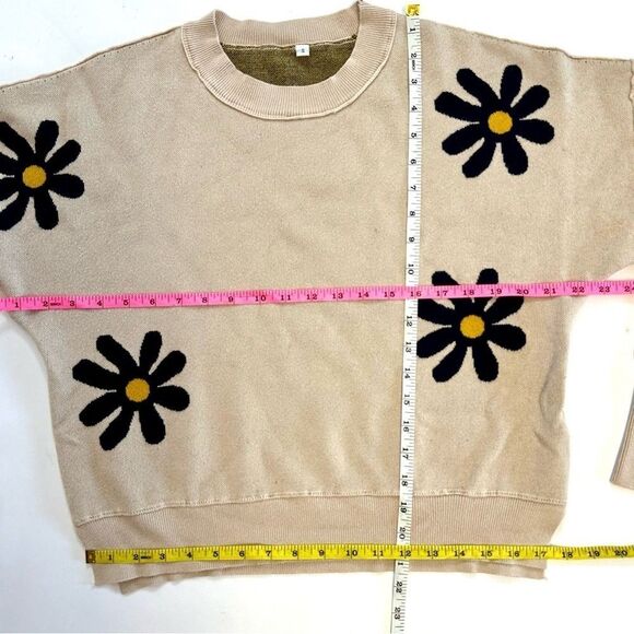 Beige & Dark Blue Daisy Pullover Sweater Knit Y2K 2000’s 90’s Retro Size Small - Picture 4 of 11